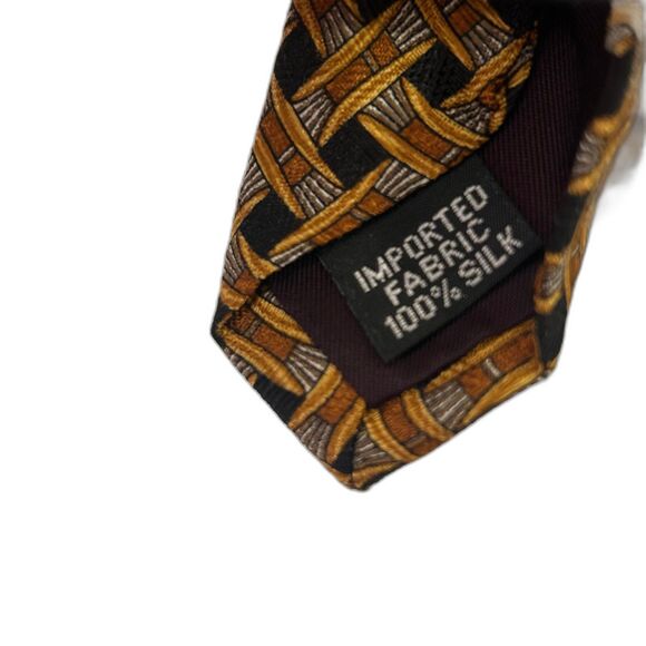 Geoffrey Beene Tie Men's Color Orange Black and Gold Pattern 100% Silk Tie - Picture 6 of 9